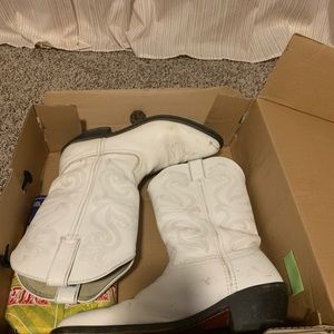 Botas